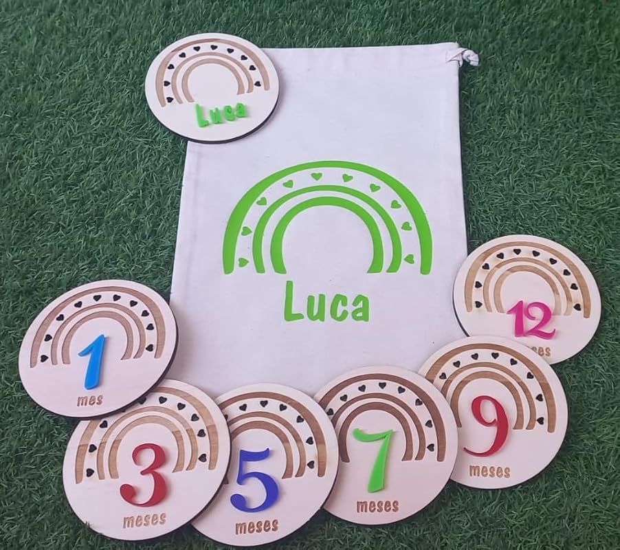 hitos madera bebé personalizado cumplemés